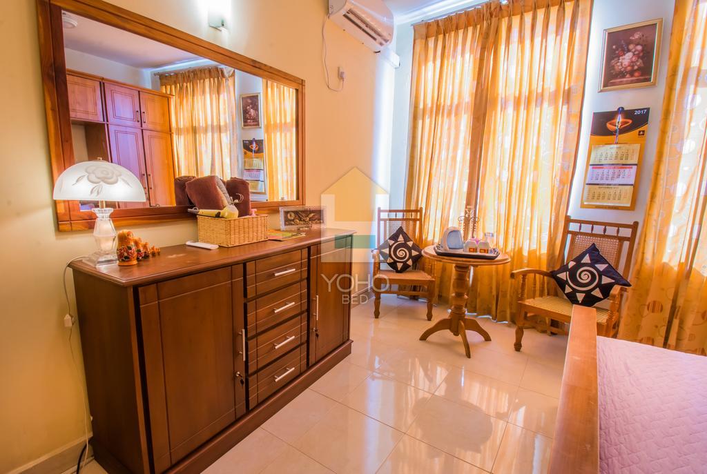 Frangipani Lägenhet Dehiwala-Mount Lavinia Exteriör bild